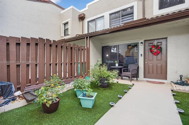 5 of 45 - 10425 Sw 154th Court #6, Miami, FL