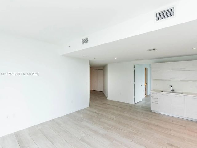 3 of 37 - 45 Sw 9th Street #1201, Miami, FL