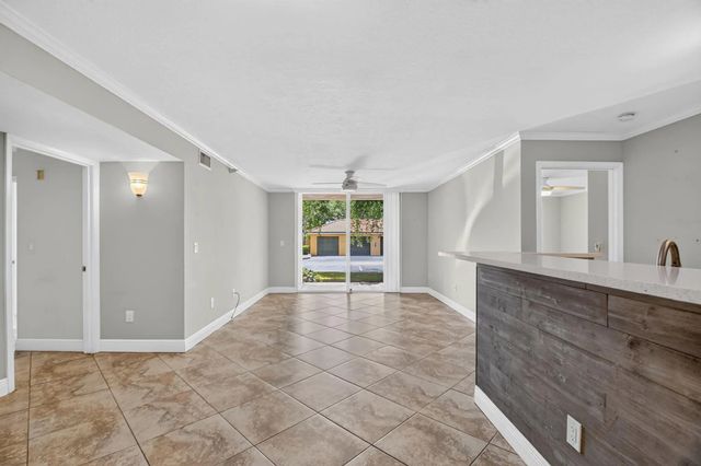3 of 47 - 110 Yacht Club Way #103, Hypoluxo, FL