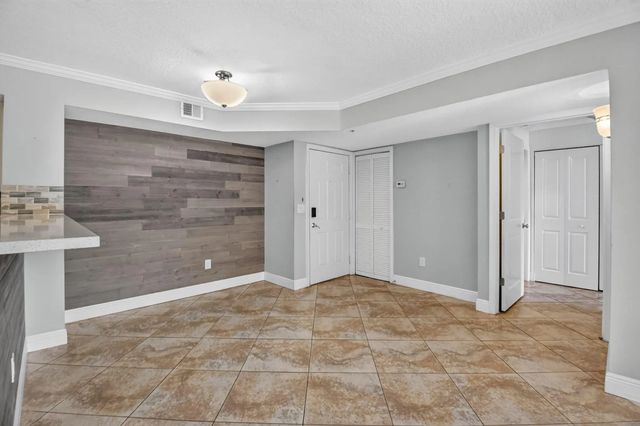 5 of 47 - 110 Yacht Club Way #103, Hypoluxo, FL