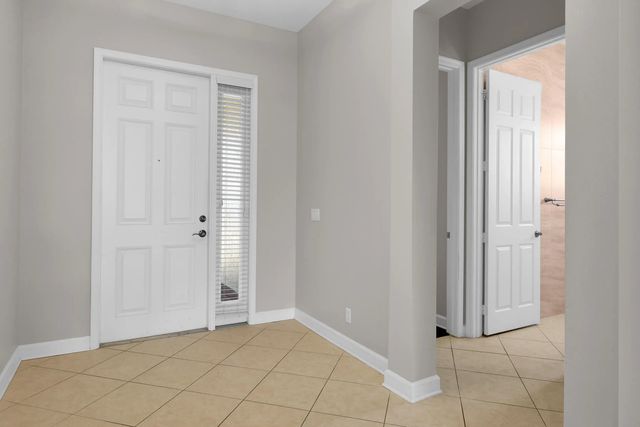 5 of 77 - 104 Nw Willow Grove Avenue, Port St. Lucie, FL