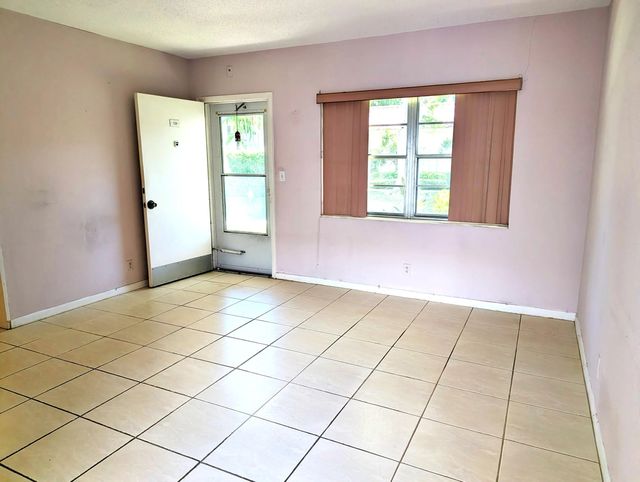 4 of 30 - 1481 S Ocean Boulevard #129c, Pompano Beach, FL