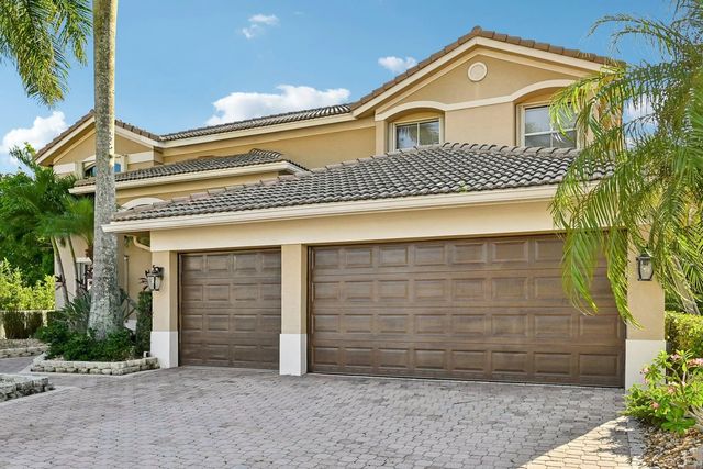 4 of 56 - 1664 Victoria Pointe Lane, Weston, FL