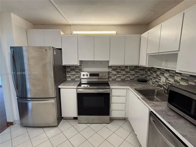 5 of 15 - 2801 Ne 183rd Street #1914w, Aventura, FL