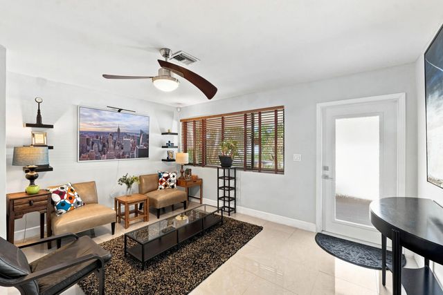 4 of 53 - 4110 Nw 16th Avenue, Oakland Park, FL
