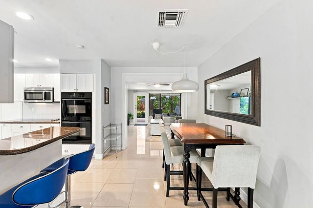 5 of 53 - 4110 Nw 16th Avenue, Oakland Park, FL