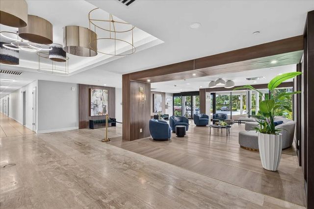 3 of 36 - 4200 Hillcrest Drive #217, Hollywood, FL
