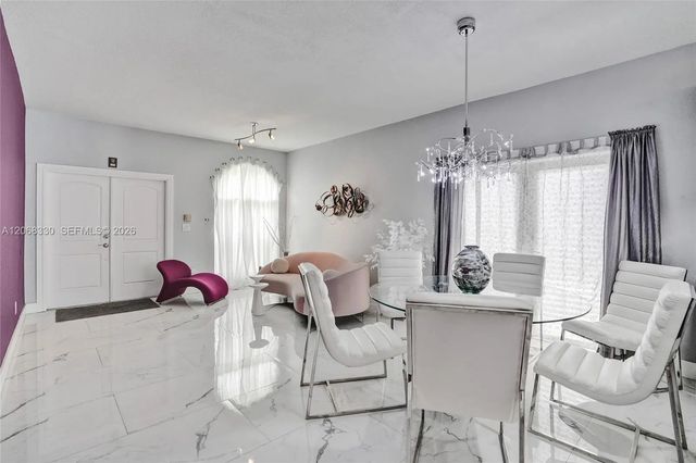 5 of 35 - 8816 Nw 149th Terrace, Miami Lakes, FL