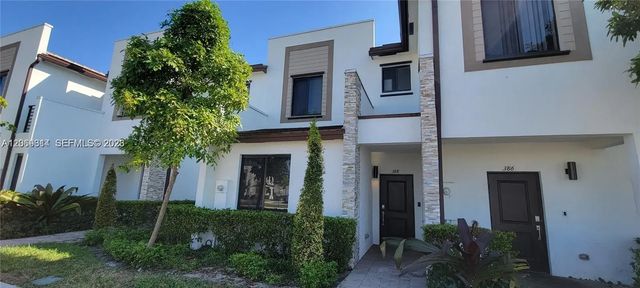 388 Ne 208th Terrace, Miami
