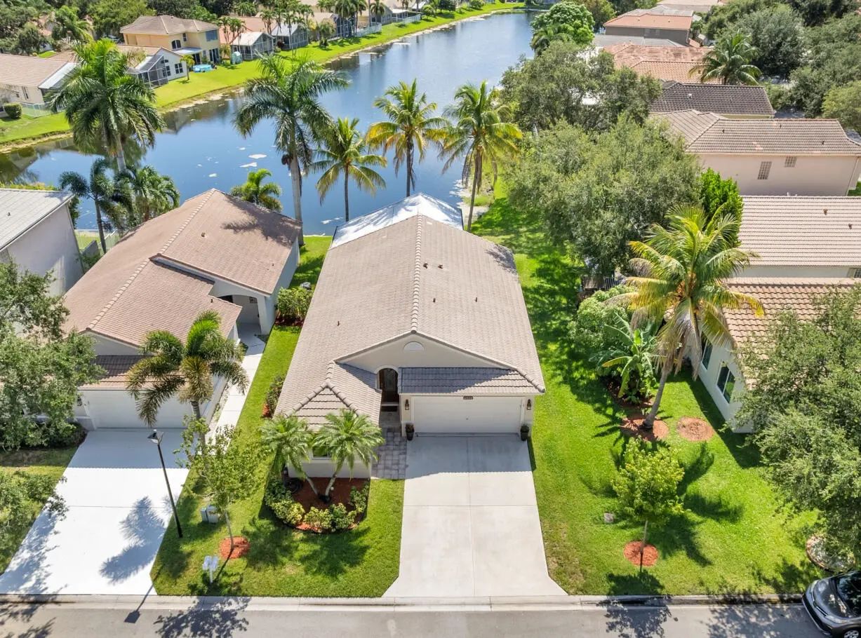 4912 Nw 55th Boulevard, Coconut Creek