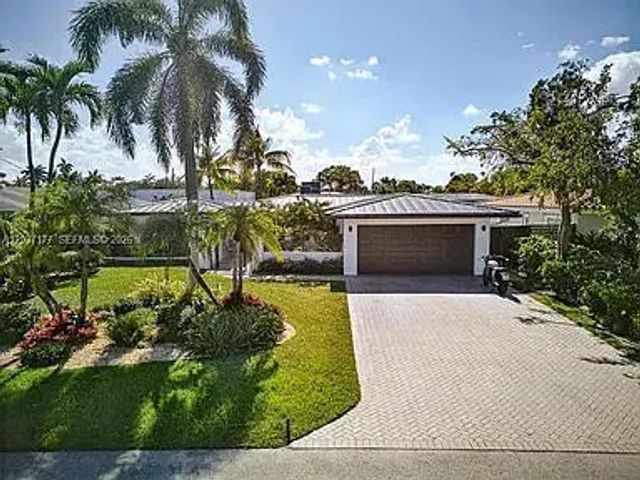 2 of 44 - 2125 Ne 17th Terrace, Wilton Manors, FL