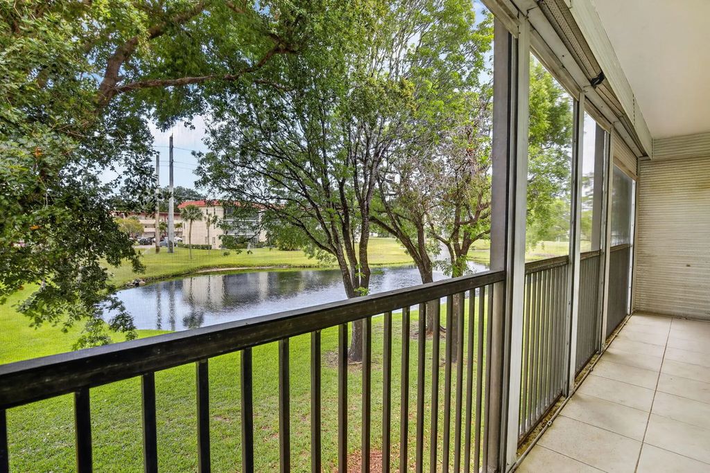 250 S Hollybrook Terrace #208, Pembroke Pines