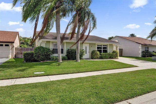 2 of 26 - 5451 Chicory Lane, Lake Worth, FL