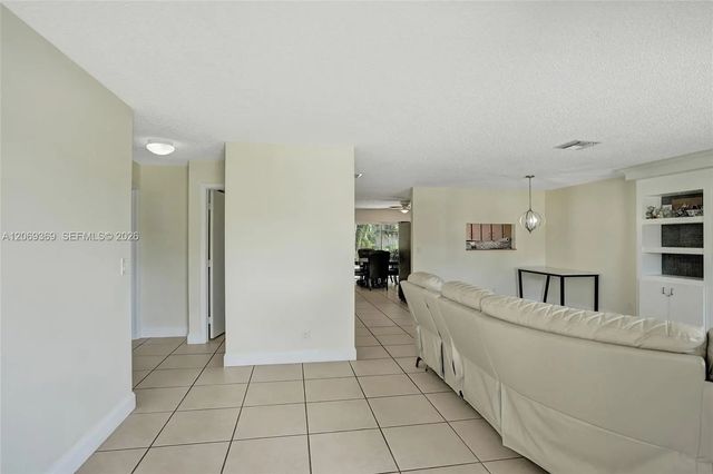 3 of 26 - 5451 Chicory Lane, Lake Worth, FL