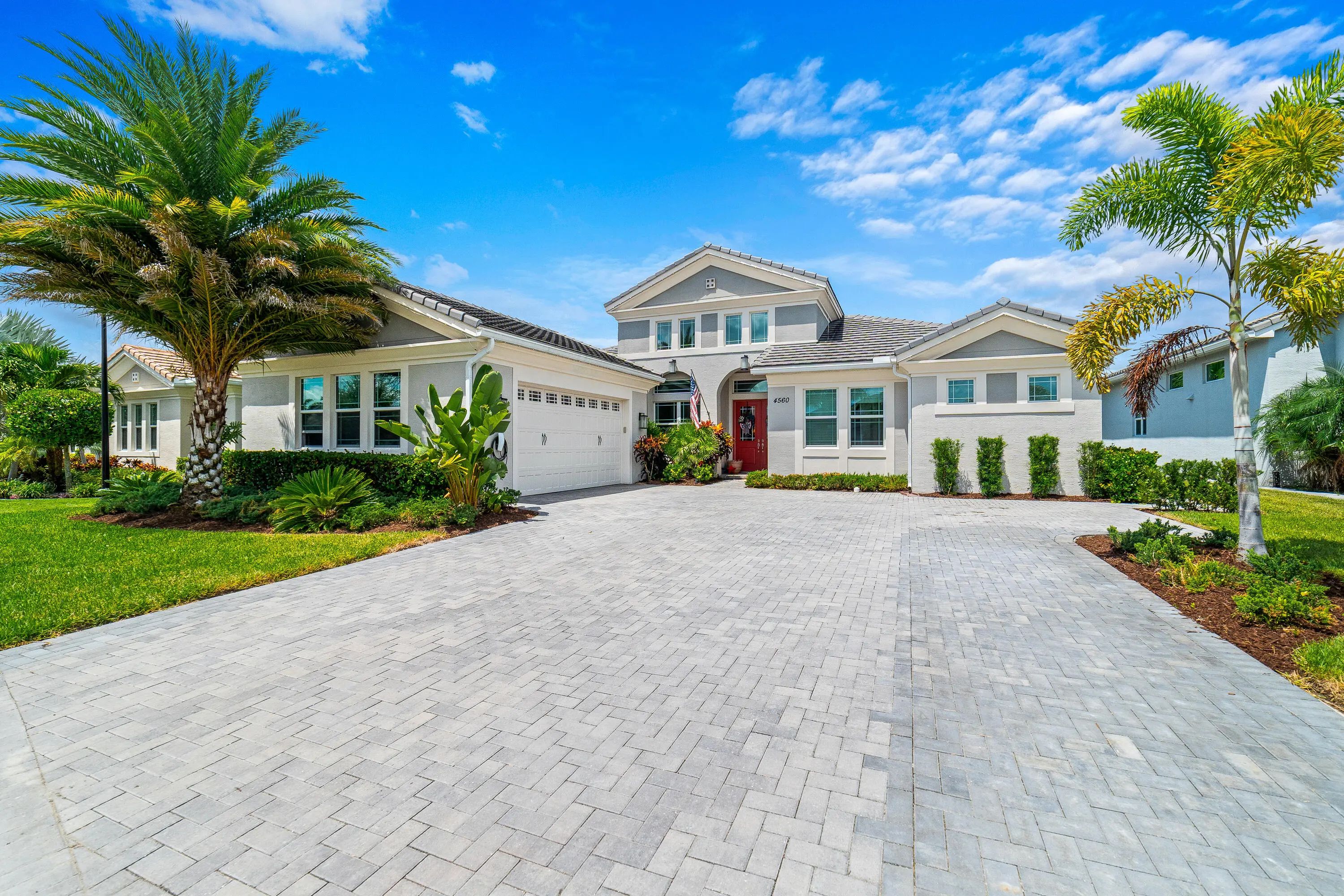 4560 Estates Circle, The Acreage