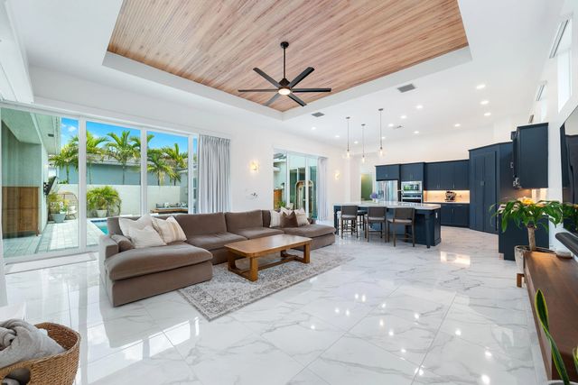 3 of 66 - 4560 Estates Circle, The Acreage, FL
