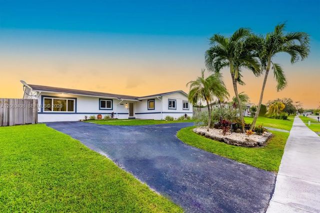 27665 Sw 163rd Avenue, Homestead