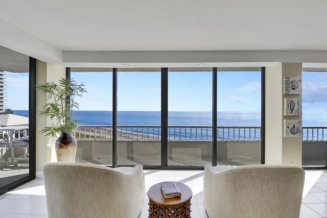 5510 N Ocean Drive #4c, Singer Island