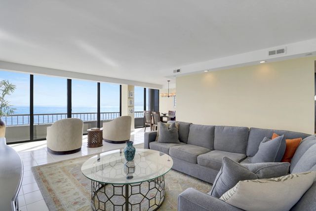 4 of 48 - 5510 N Ocean Drive #4c, Singer Island, FL