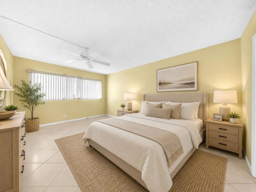 7807 Golf Cir Drive #105, Margate