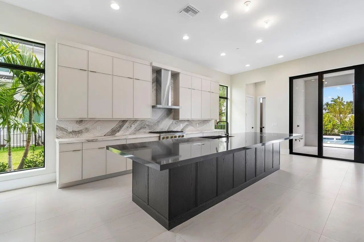 9148 Coral Isles Circle #{Lot 13}, Palm Beach Gardens, FL, 33412