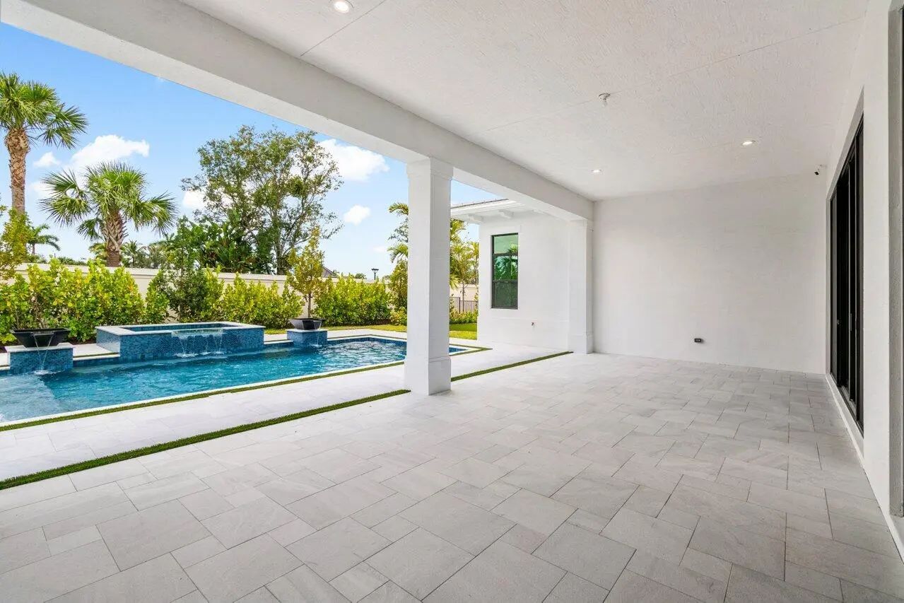 9148 Coral Isles Circle #{Lot 13}, Palm Beach Gardens, FL, 33412