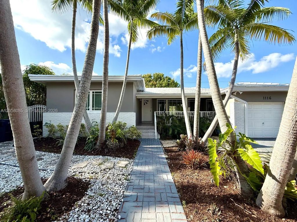 1116 Biarritz Drive, Miami Beach
