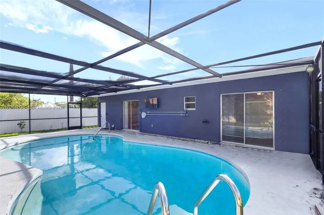 1854 Lauderdale Manor Drive, Fort Lauderdale