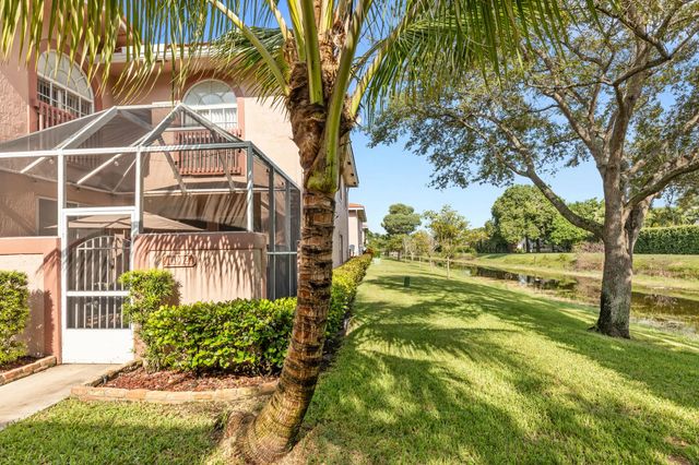 4 of 35 - 11912 Royal Palm Boulevard, Coral Springs, FL