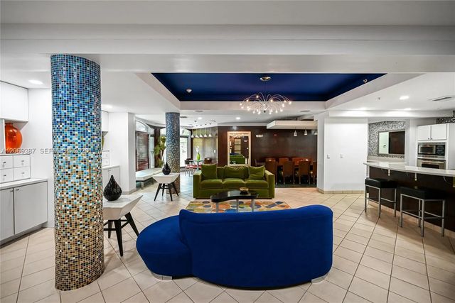 5 of 9 - 6001 Sw 70th Street #227, South Miami, FL