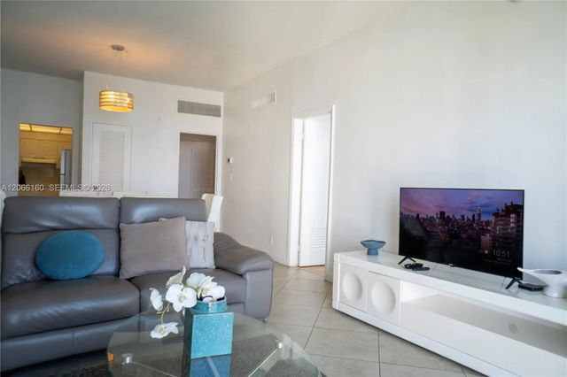 5 of 22 - 3901 S Ocean Drive #ph16o, Hollywood, FL