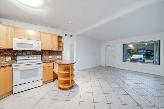 4 of 18 - 5677 Maypop Road, West Palm Beach, FL