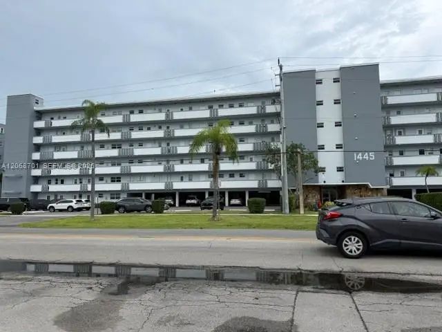2 of 24 - 1445 Atlantic Shores Boulevard #605, Hallandale Beach, FL