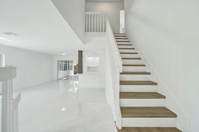 3 of 36 - 9740 Sw 14th Street, Pembroke Pines, FL