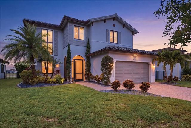 4779 Corrado Avenue, Ave Maria