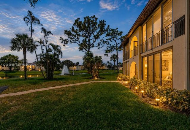 2 of 26 - 3561 Pine Tree Court #d-1, Greenacres, FL