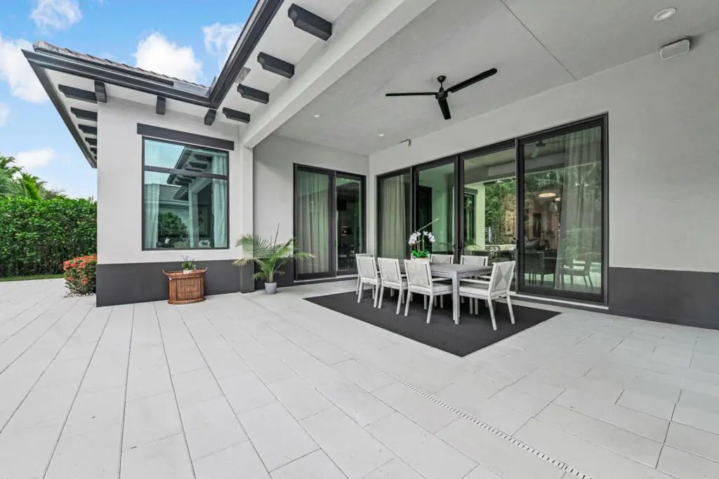 9228 Coral Isles Circle, Palm Beach Gardens, FL, 33412