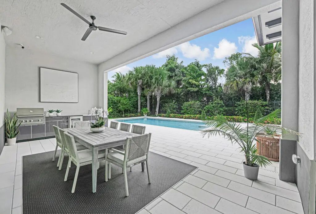 9228 Coral Isles Circle, Palm Beach Gardens, FL, 33412