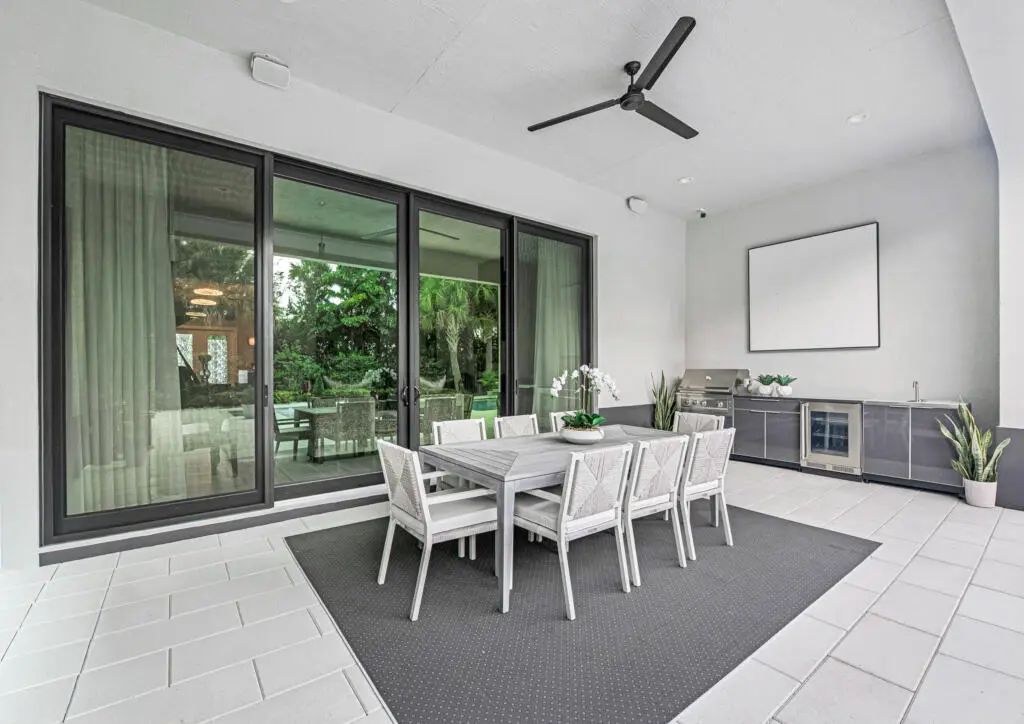 9228 Coral Isles Circle, Palm Beach Gardens, FL, 33412