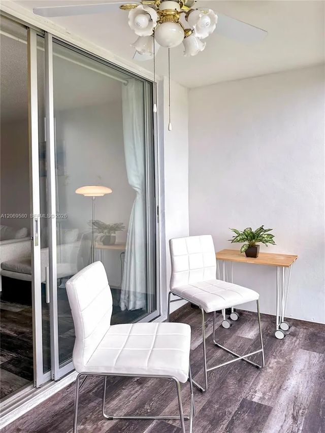 5 of 12 - 8881 Sunrise Lakes Boulevard #108, Sunrise, FL