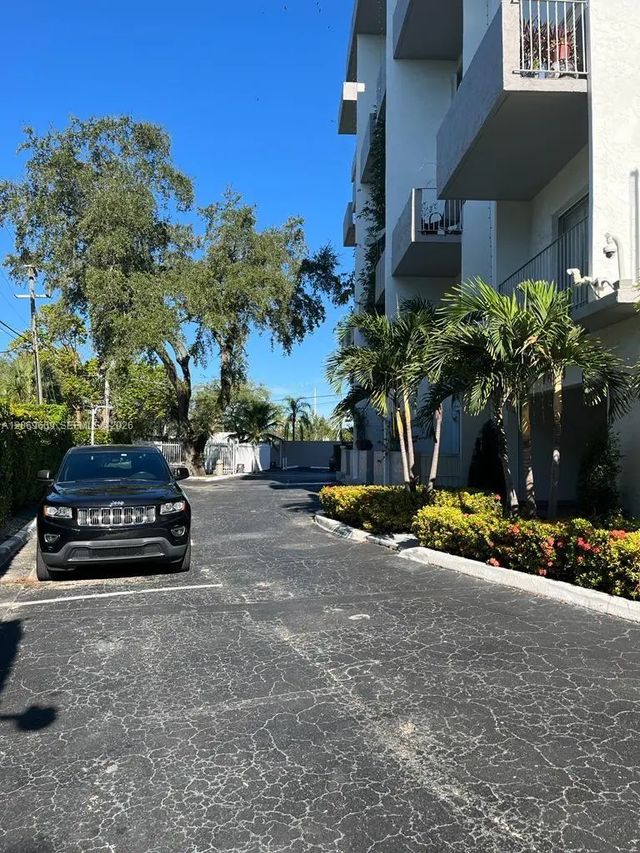 2 of 53 - 2020 Ne 135th Street #609, North Miami, FL