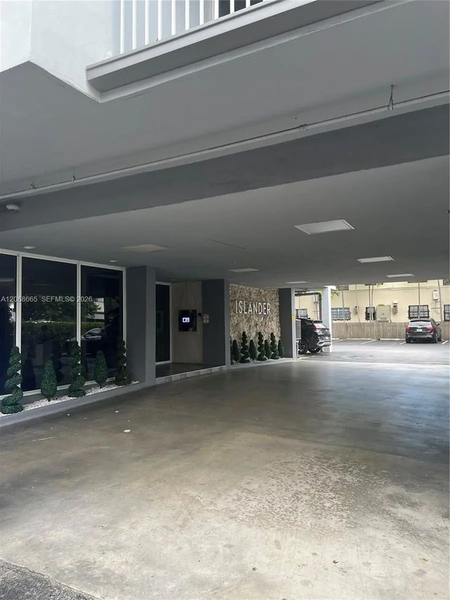 2 of 58 - 1255 Collins Avenue #705, Miami Beach, FL