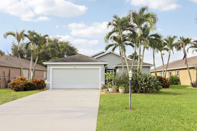 2 of 37 - 2696 Sw Marquis Terrace, Stuart, FL