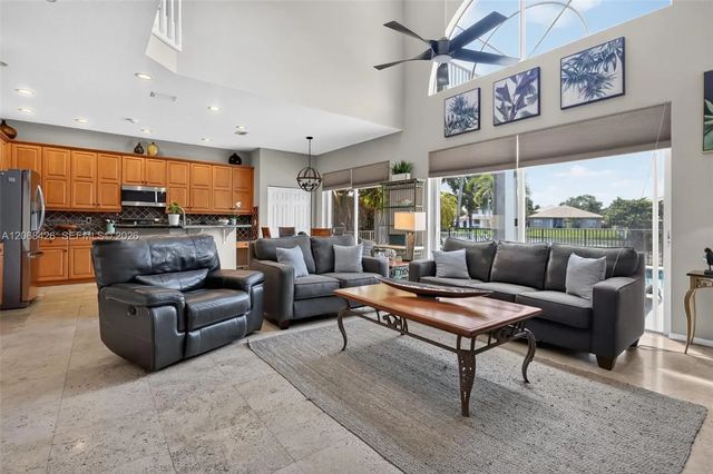 5 of 56 - 600 Sw 167th Way, Pembroke Pines, FL