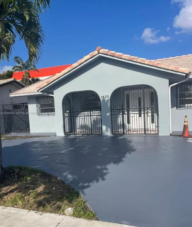 7825 W 4th Lane, Hialeah