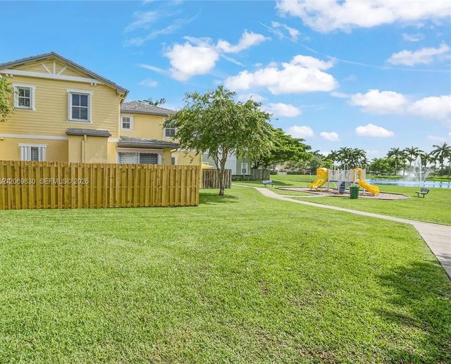 4 of 24 - 2928 Se 2nd Street #3, Homestead, FL