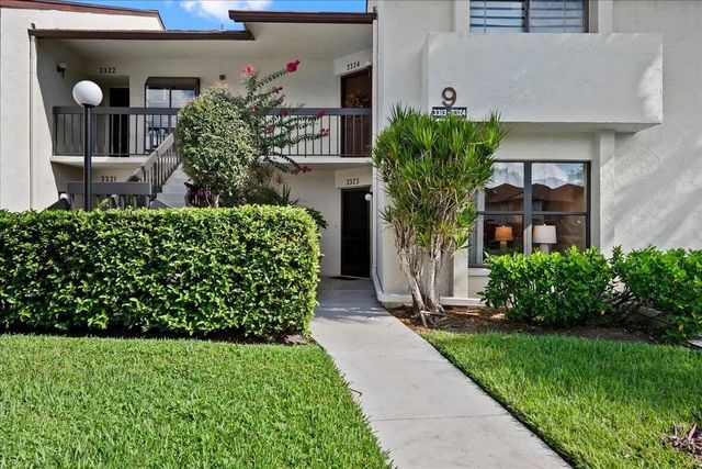 3323 Lucerne Park Drive, Greenacres