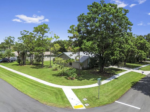 3 of 46 - 12373 Sawgrass Court, Wellington, FL