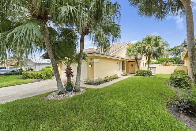 2 of 41 - 125 Beach Summit Court, Jupiter, FL