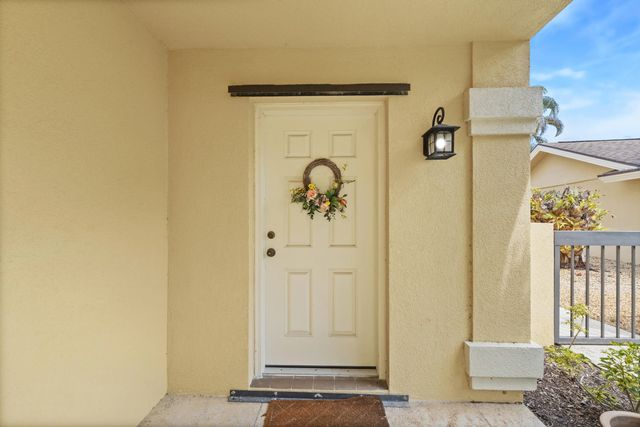 4 of 41 - 125 Beach Summit Court, Jupiter, FL